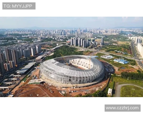 以体育馆为核心，打造多功能综合体育休闲中心促进社区发展与全民健身