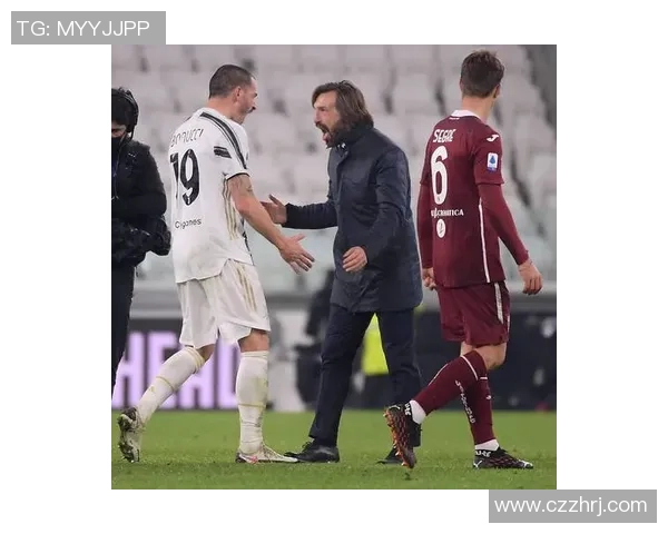 帕尔梅拉斯与庞普雷塔的激烈对决展现足球魅力与团队精神